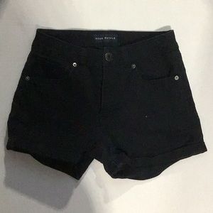 BLACK AEROPOSTALE HIGH WAISTED SHORTS❤️